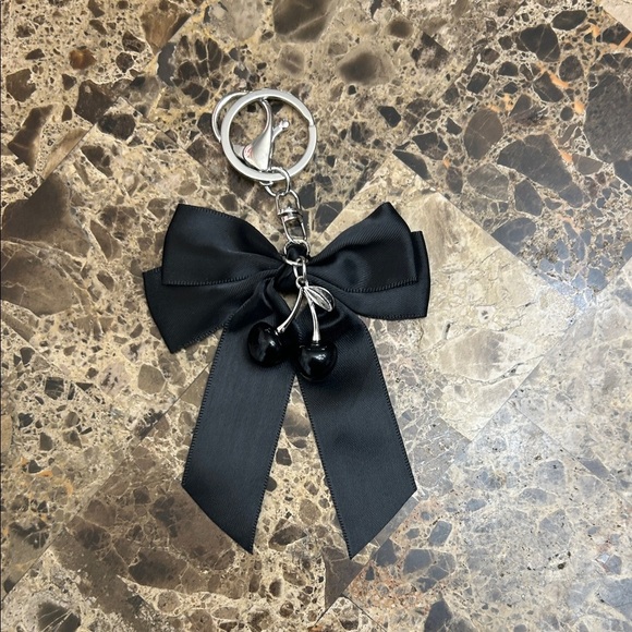 Accessories - Elegant Black Bow Keychain